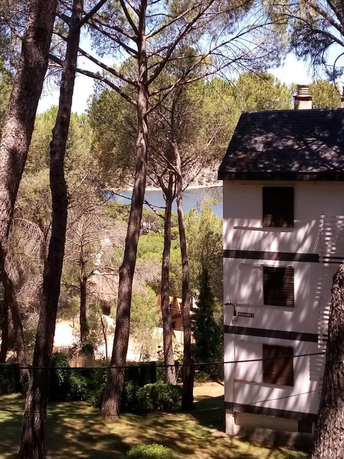 Apartmán Playa De Madrid San Martín de Valdeiglesias Exteriér fotografie